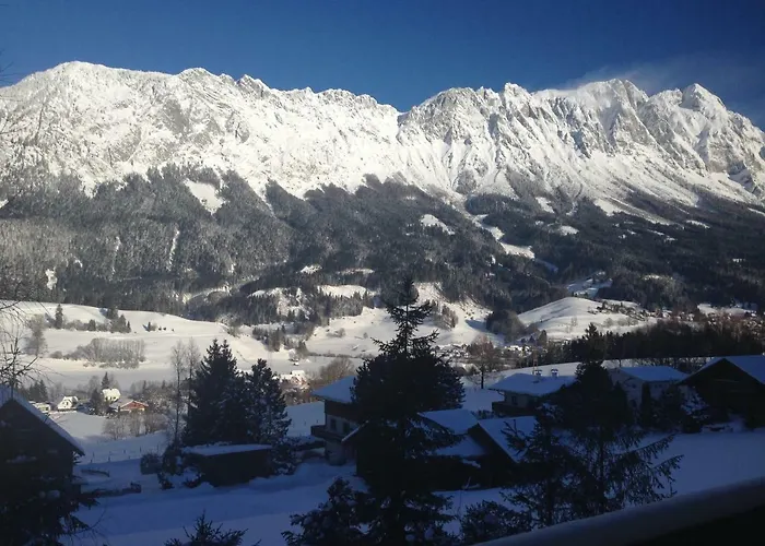 Rekreacni Dum Grimming Tatil Evi *